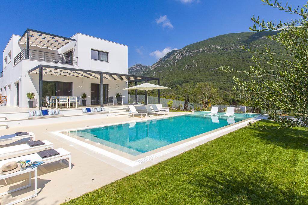 Almyra Villas Halikounas Exterior photo